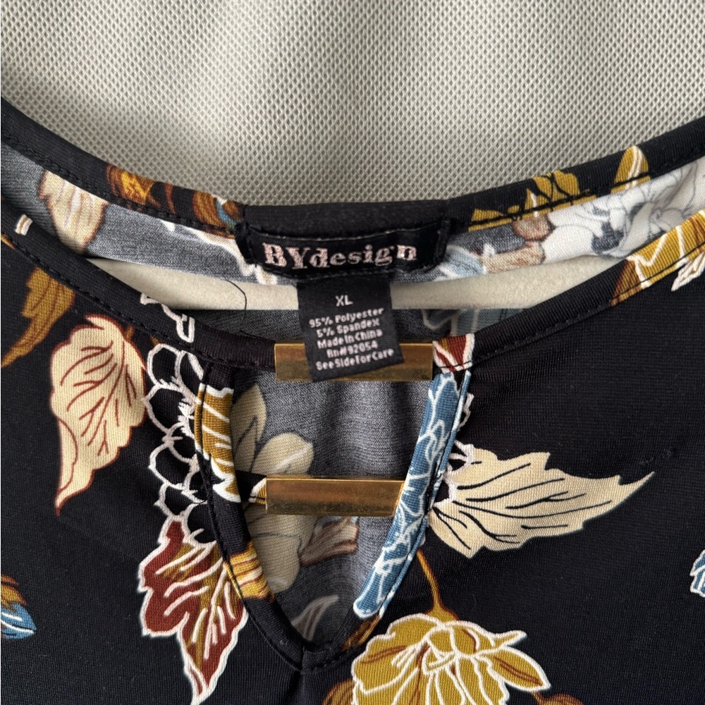 BY Design extra large, black lightweight soft tank top, extra large black yellow
